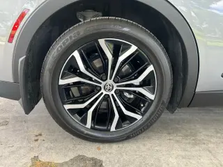 Toyota Crown 2024 AWD XLE 4dr Sedan