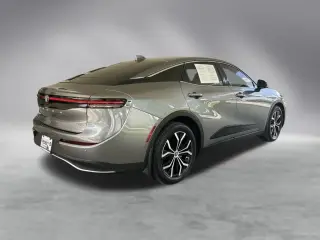 Toyota Crown 2024 AWD XLE 4dr Sedan