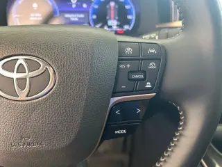 Toyota Crown 2024 AWD XLE 4dr Sedan