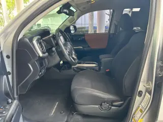 Toyota Tacoma 2019 4x2 TRD Off-Road 4dr Double Cab 5.0 ft SB