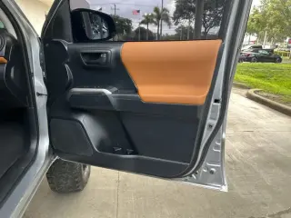 Toyota Tacoma 2019 4x2 TRD Off-Road 4dr Double Cab 5.0 ft SB