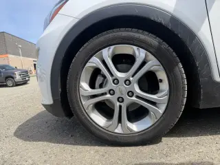 Chevrolet Bolt EV 2018 LT 4dr Hatchback