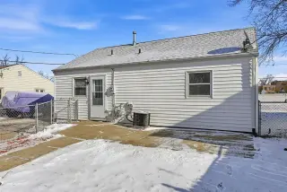 Propiedad en alquiler con 2 habitaciones y 1 baño en Cedar Rapids