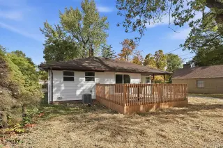 Propiedad en alquiler con 2 habitaciones y 1 baño en Fort Wayne