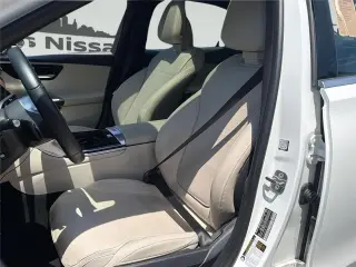 Mercedes-Benz C-Class 2025 AWD C 300 4MATIC 4dr Sedan