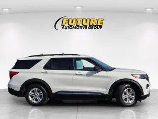 Ford Explorer 2023 XLT 4dr SUV