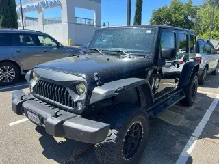 Jeep Wrangler Unlimited 2017 4x4 Sport 4dr SUV