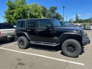 Jeep Wrangler Unlimited 2017 4x4 Sport 4dr SUV