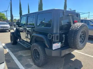 Jeep Wrangler Unlimited 2017 4x4 Sport 4dr SUV