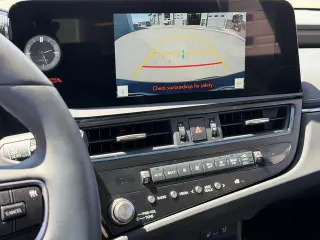 Lexus ES 350 2023 4dr Sedan
