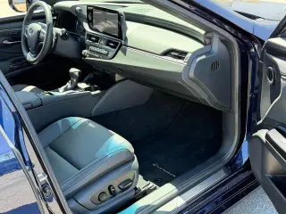 Lexus ES 350 2023 4dr Sedan