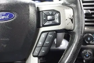 Ford F-150 2019 4x4 Raptor 4dr SuperCrew 5.5 ft. SB