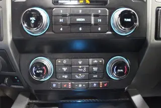 Ford F-150 2019 4x4 Raptor 4dr SuperCrew 5.5 ft. SB