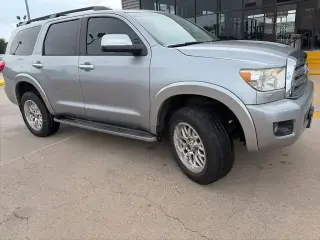 Toyota Sequoia 2016 4x2 Limited 4dr SUV