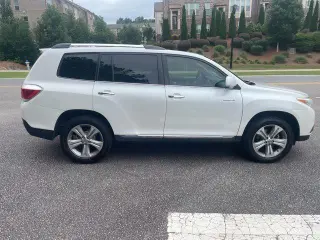 Toyota Highlander 2013 Limited 4dr SUV