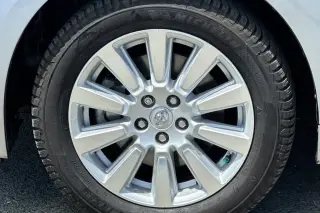 Toyota Sienna 2017 AWD XLE 7-Passenger 4dr Mini-Van