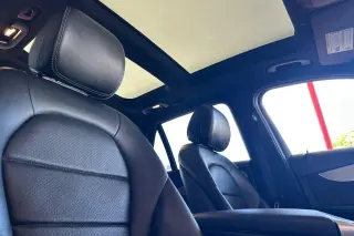 Mercedes-Benz GLC 2021 AWD GLC 300 4MATIC 4dr SUV