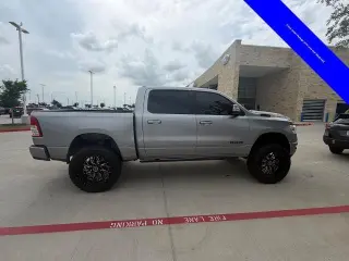 Ram 1500 2020 4x4 Big Horn 4dr Crew Cab 5.6 ft. SB Pickup