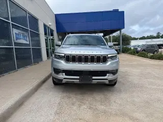 Jeep Wagoneer 2022 4x2 Series II 4dr SUV