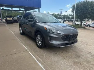 Ford Escape 2022 SE 4dr SUV