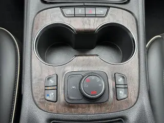 GMC Acadia 2023 4x4 Denali 4dr SUV