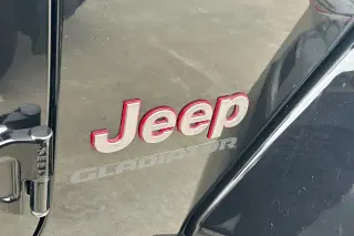 Jeep Gladiator 2020 4x4 Launch Edition 4dr Crew Cab 5.0 ft. SB