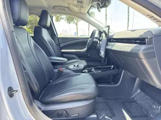 Ford Mustang Mach-E 2024 Premium 4dr SUV