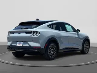 Ford Mustang Mach-E 2024 Premium 4dr SUV