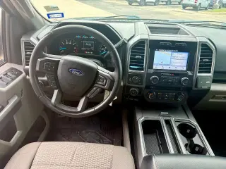 Ford F-150 2017 4x4 King Ranch 4dr SuperCrew 5.5 ft. SB