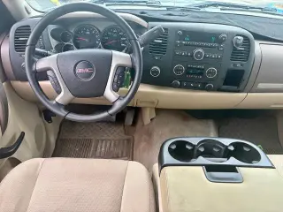 GMC Sierra 1500 2013 4x4 SLE 4dr Crew Cab 5.8 ft. SB