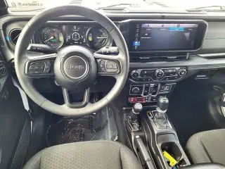 Jeep Wrangler 2024 4x4 Rubicon 4xe 4dr SUV