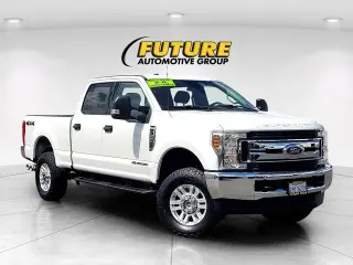 Ford F-250 Super Duty 2019 4x4 King Ranch 4dr Crew Cab 6.8 ft. SB Pickup