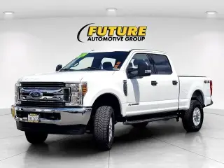 Ford F-250 Super Duty 2019 4x4 King Ranch 4dr Crew Cab 6.8 ft. SB Pickup
