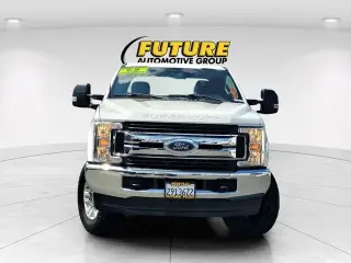 Ford F-250 Super Duty 2019 4x4 King Ranch 4dr Crew Cab 6.8 ft. SB Pickup