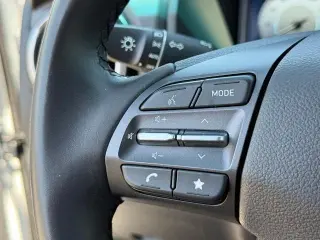 Hyundai KONA 2023 Limited 4dr Crossover