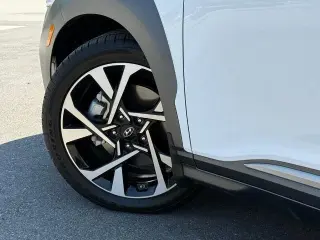 Hyundai KONA 2023 Limited 4dr Crossover