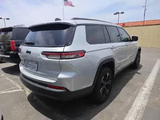 Jeep Grand Cherokee L 2021 4x4 Laredo 4dr SUV