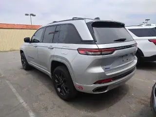 Jeep Grand Cherokee 2023 4x4 30th Anniversary 4xe 4dr SUV