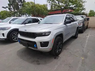 Jeep Grand Cherokee 2023 4x4 30th Anniversary 4xe 4dr SUV