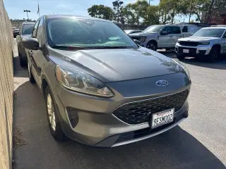 Ford Escape 2022 SE 4dr SUV
