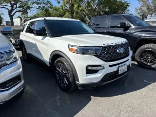 Ford Explorer 2023 XLT 4dr SUV