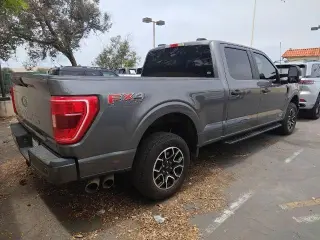 Ford F-150 2022 4x4 XL 4dr SuperCrew 6.5 ft. SB