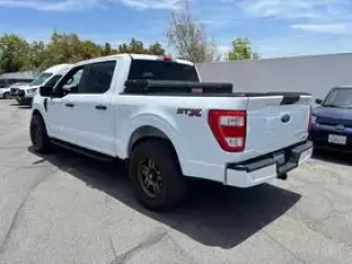 Ford F-150 2023 4x2 XL 4dr SuperCrew 5.5 ft. SB