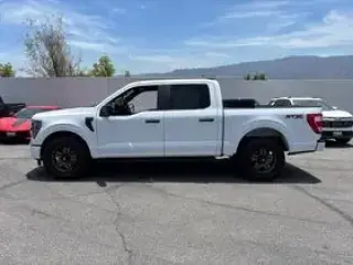 Ford F-150 2023 4x2 XL 4dr SuperCrew 5.5 ft. SB