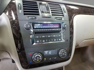 Cadillac DTS 2008 Base 4dr Sedan