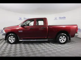 Ram 1500 2017 4x4 Tradesman 4dr Quad Cab 6.3 ft. SB Pickup
