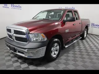 Ram 1500 2017 4x4 Tradesman 4dr Quad Cab 6.3 ft. SB Pickup