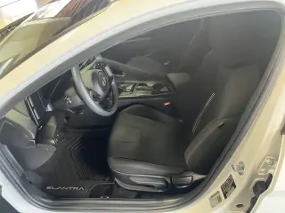 Hyundai ELANTRA 2025 SEL Sport 4dr Sedan