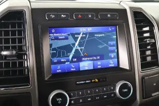 Ford Expedition 2021 4x4 XLT 4dr SUV