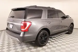 Ford Expedition 2021 4x4 XLT 4dr SUV